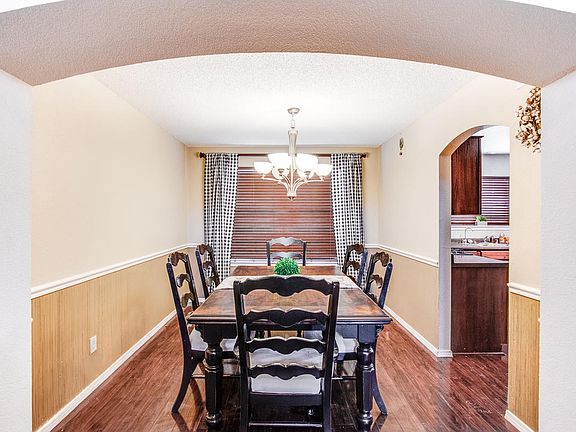 5th image of 11808 Mesquite Lake Ln
