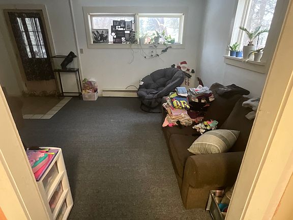 northside of the living room