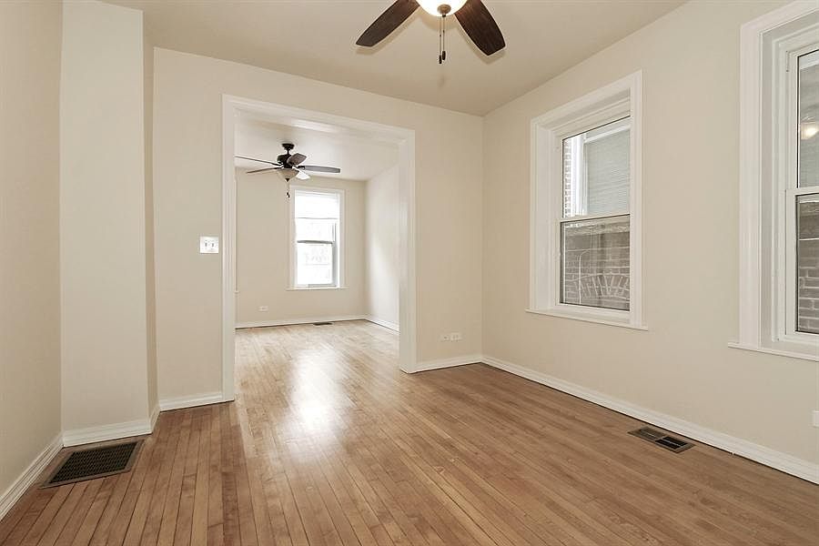 2nd image of 2217 W Armitage Ave #1