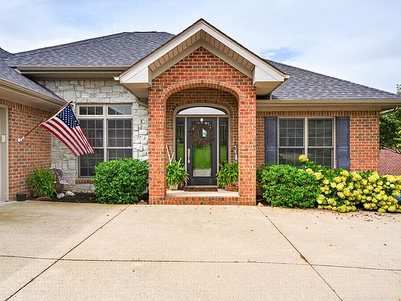 3rd image of 6097 Horizon Dr