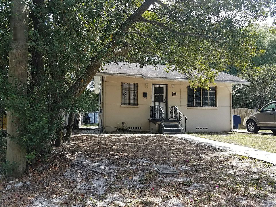 1st image of 4307 N 10th St