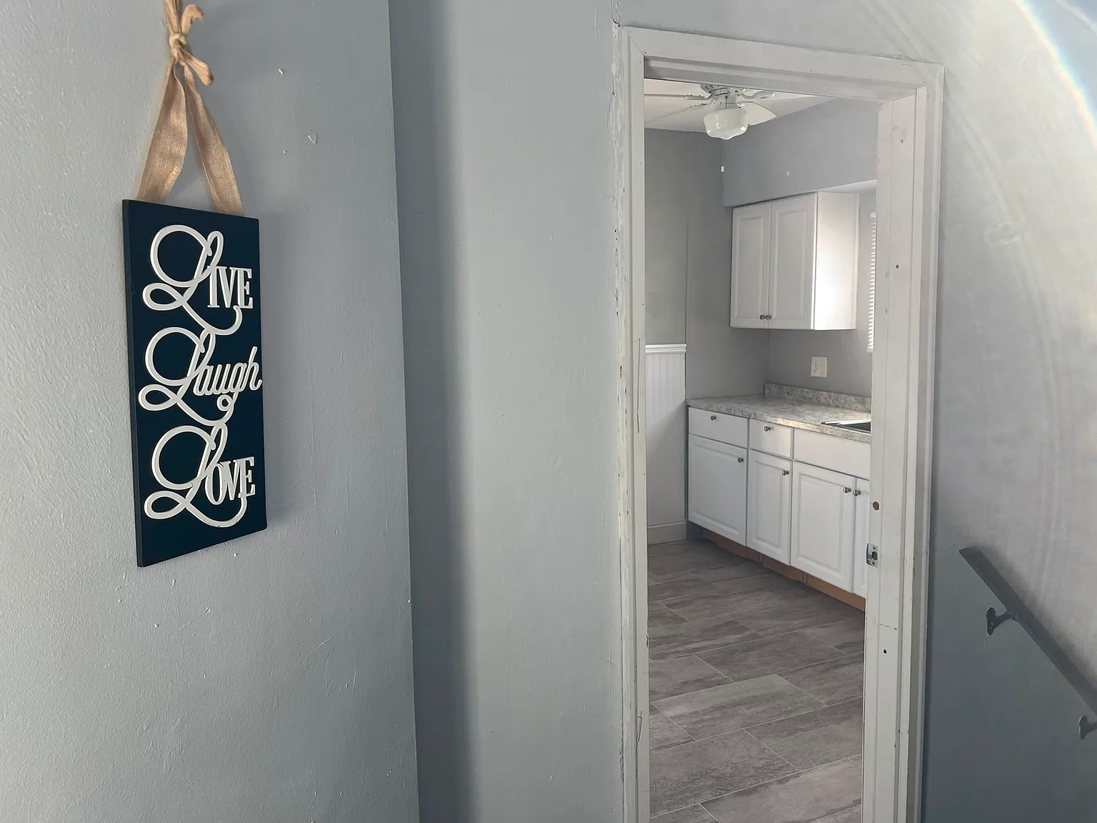 1 bed, $1,100 — Photo 2