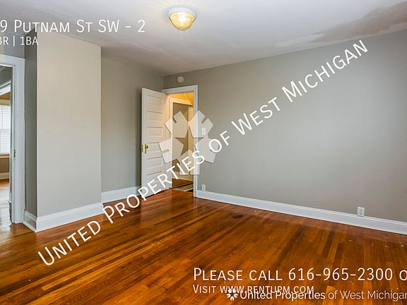 3rd image of 29 Putnam St SW #2