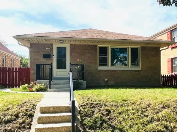 3125 South 17th STREET, Milwaukee, WI 53215