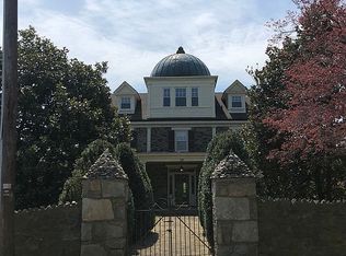 38 W Loudoun St, Round Hill, VA 20141