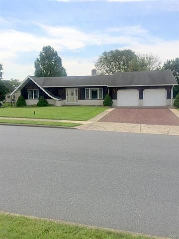 1st image of 3252 Highfield Dr