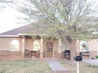 703 NW 6th St, Andrews, TX 79714