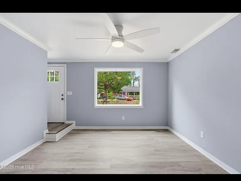 2805 Chappell Ave #L — Photo 2