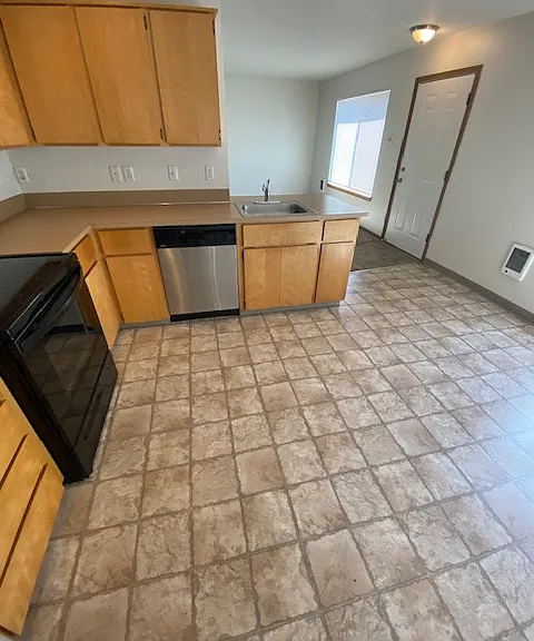 7436 SW 5th Ave #1 — Photo 7