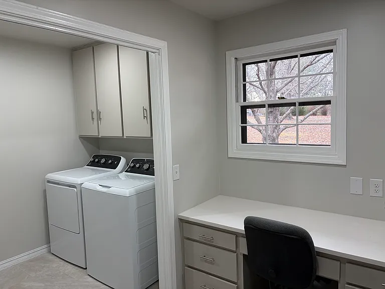 Office/workspace