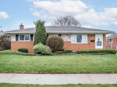 27842 Adler Dr, Warren, MI, 48088
