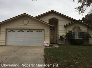 618 Chesterfield Ct, Patterson, CA 95363