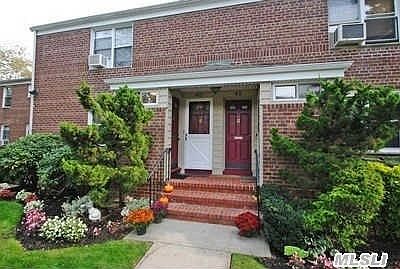 1st image of 40 Edwards St