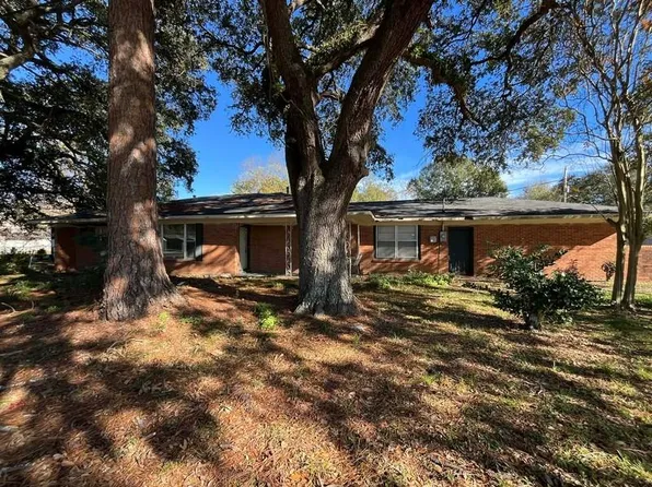 4411 3rd St, Alexandria, LA 71302