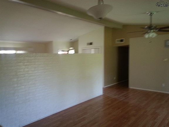 3rd image of 4626 Sierra Madre Dr