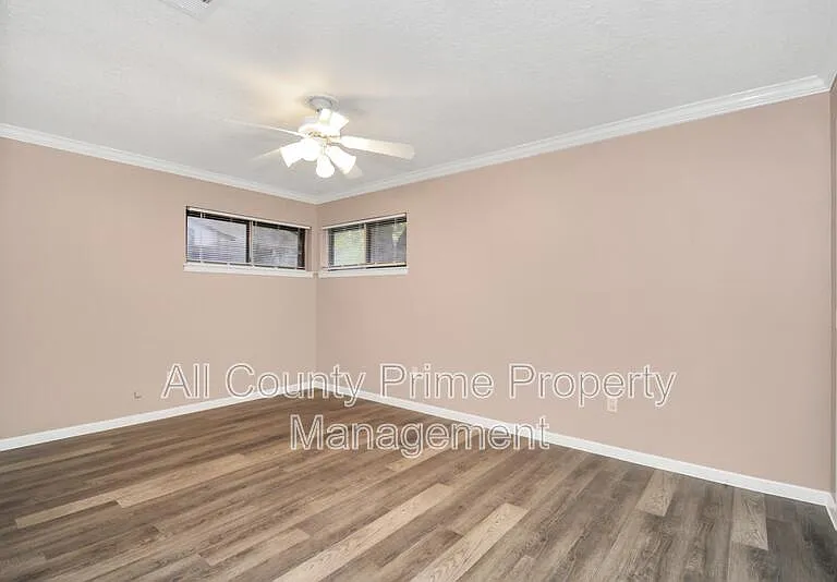 1906 Airline Dr — Photo 16