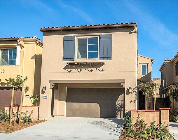1st image of 15773 Moonflower Ave