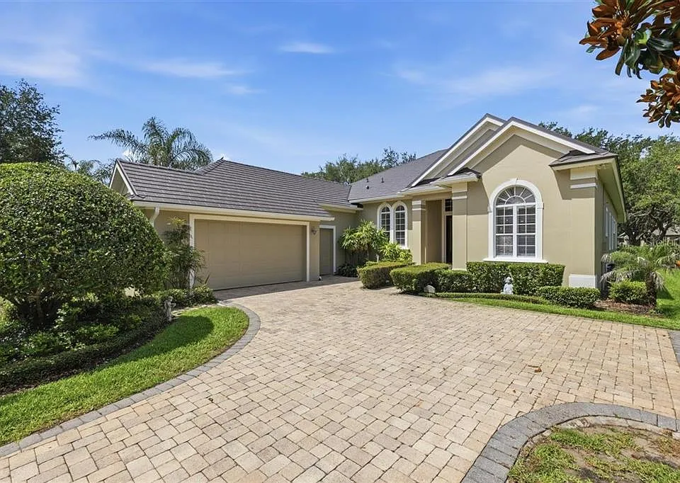 6124 Foxfield Ct