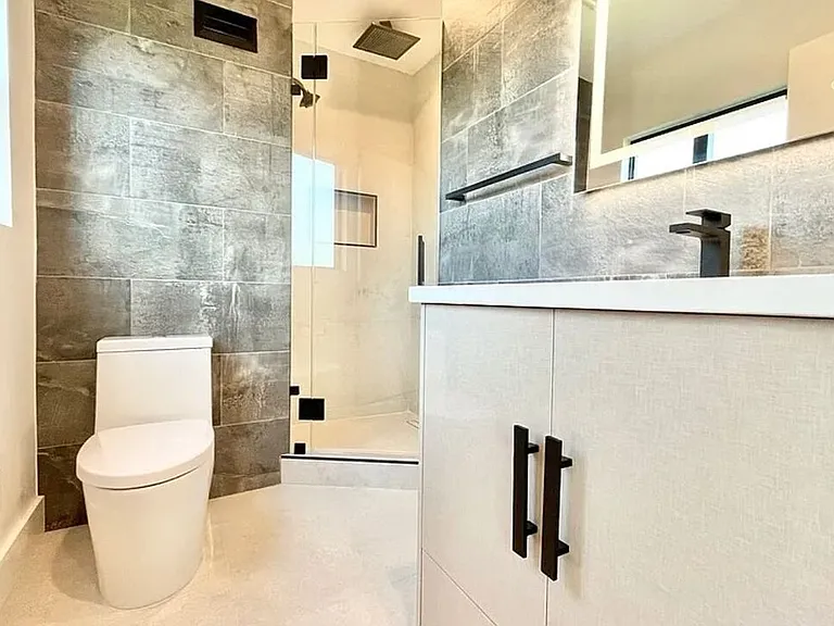 1444 S Crescent Heights Blvd — Photo 4