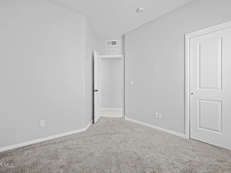 932 Texas Madrone Dr — Photo 16