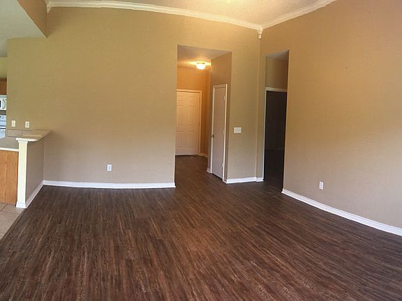 3rd image of 3037 Buckskin Ln