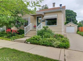 1305 N Livingston St, Bloomington, IL 61701