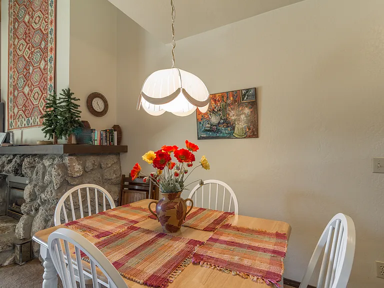 2755 N Lake Blvd #99 — Photo 8