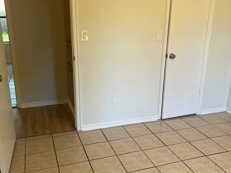 2123 Teresa Dr — Photo 4