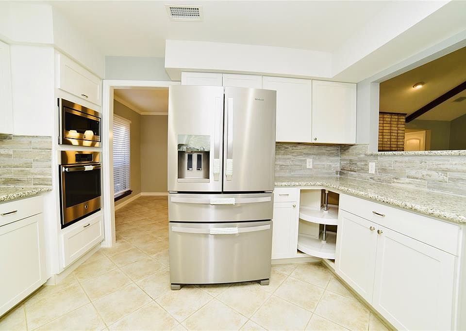 1st image of 11914 Cottonwood Ln