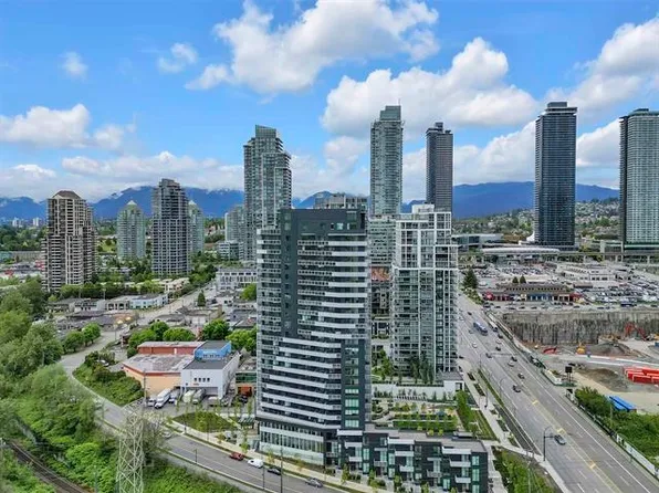 4433 Alaska St #301, Burnaby, BC V5C 5T3
