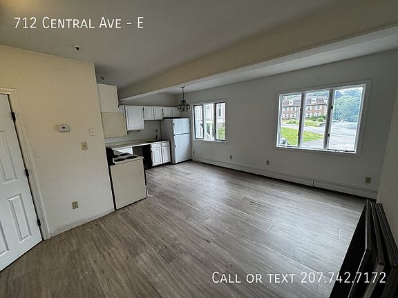 2nd image of 712 Central Ave #E