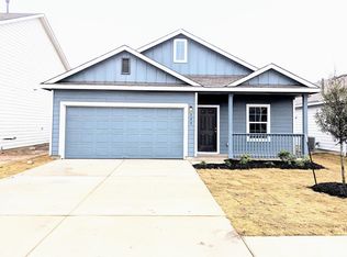 389 Whoopers Loop, Uhland, TX 78640