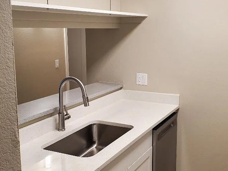 Sand Pebble Community *Renovated Units — Photo 10