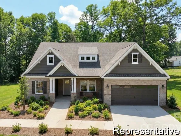 1840 Hunter Oaks Ln #67P, Lincolnton, NC 28092