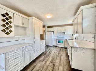 1075 Cactus Rd #1, Kelowna, BC V1X5N2