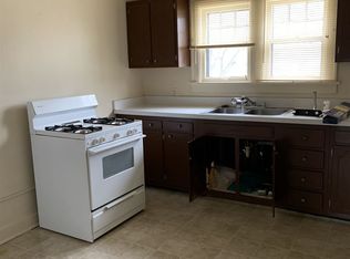 2822 Miller Rd, Flint, MI 48503