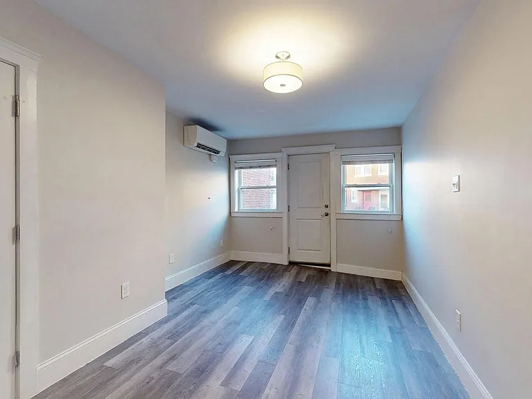 108 Meridian St #1 — Photo 7