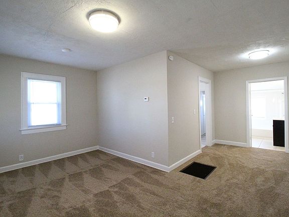 2nd image of 4120 Locust Ave