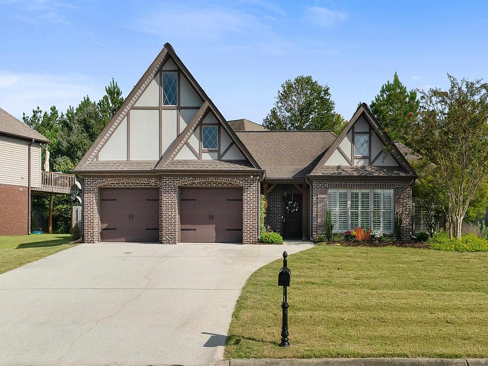 1st image of 153 Eagle Cove Dr