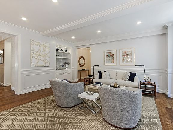 4th image of 975 Park Ave #4D