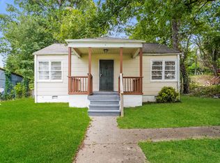 6629 Grasselli Rd, Fairfield, AL