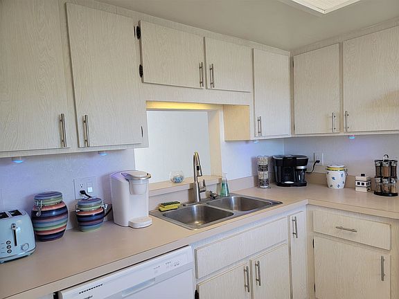 4th image of 2050 Oleander Blvd APT 7-305