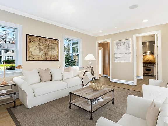 110 Hendrie Ave Riverside CT-print-083-099-001VS-4200x2800-300dpi.jpg