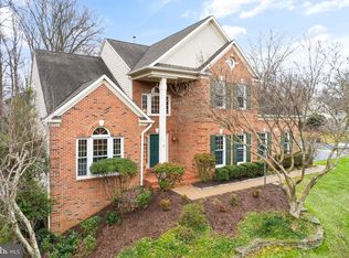 7927 Bressingham Dr, Fairfax Station, VA