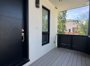 311 Linsmore Cres UNIT 3, Toronto, ON M4J4L8