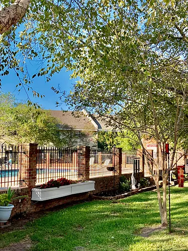 200 Dublin Cir #E Photo 1