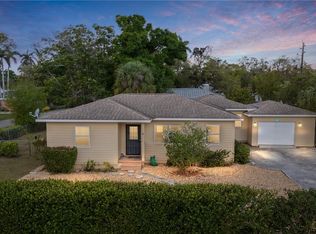 1607 Ardmore Rd, Fort Myers, FL 33901