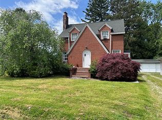 1024 Brittain Rd, Akron, OH 44305