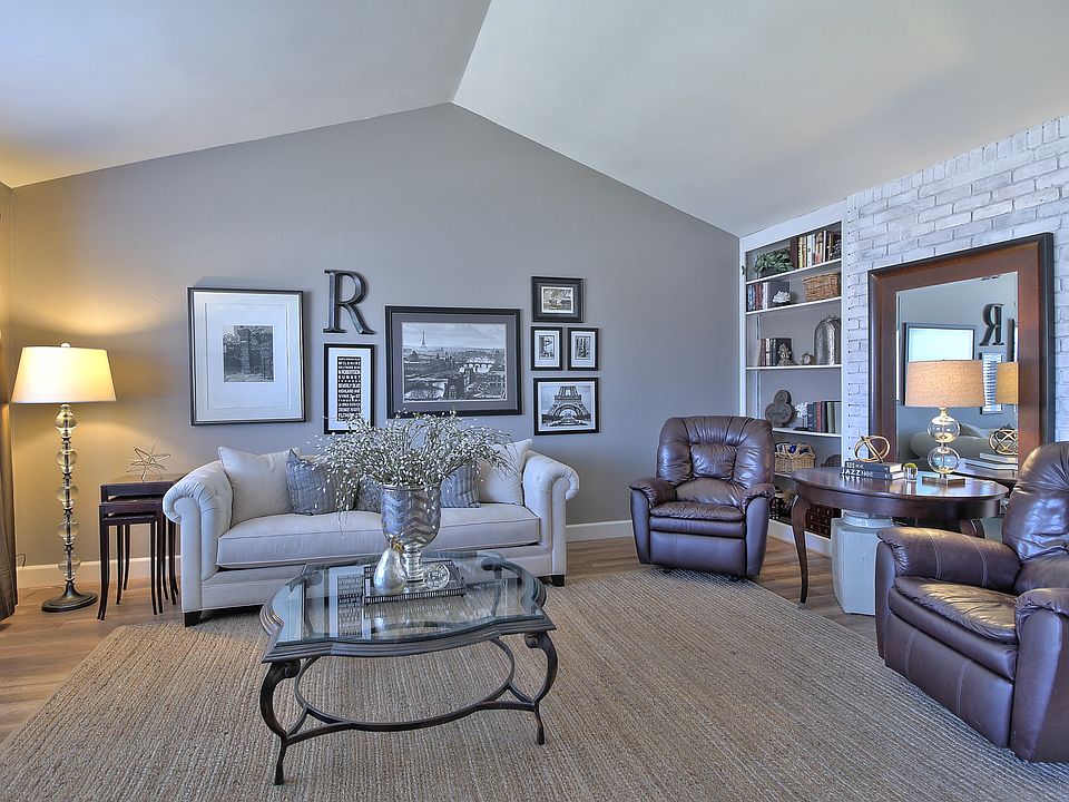 1st image of 3074 Lismore Ct
