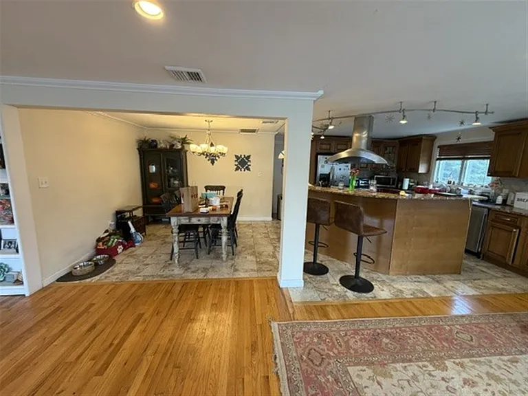 167 Summer St — Photo 7